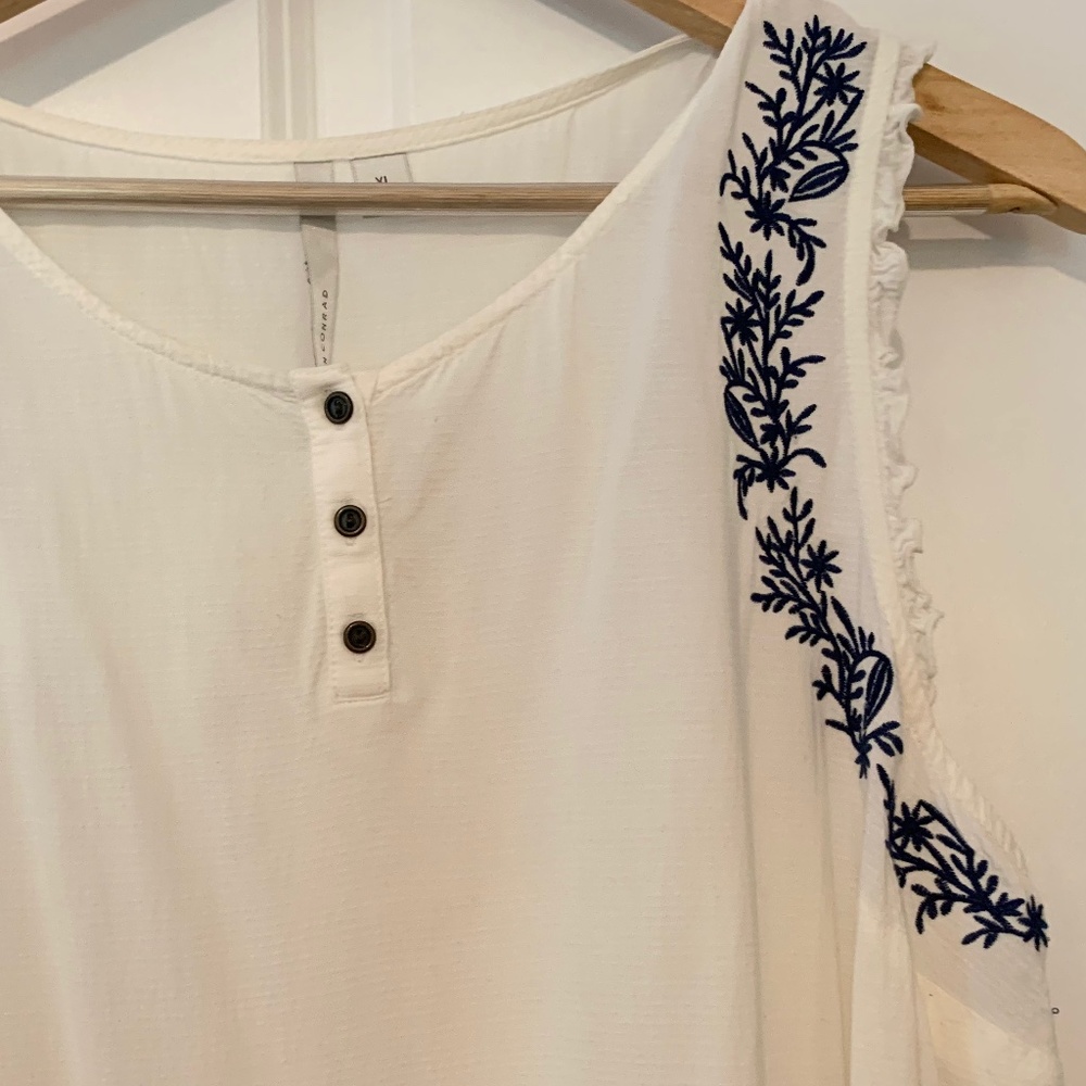 Lauren Conrad Delicate Embroidered Blouse
